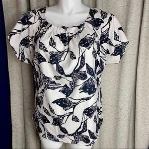 Lane Bryant 14/16 Leaf Print Silky Feel Top
